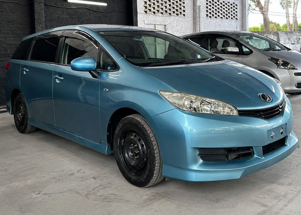TOYOTA WISH 2009