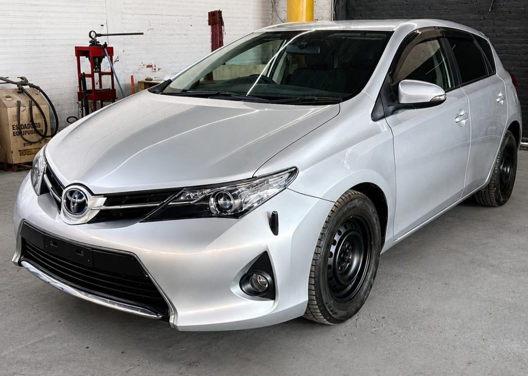 TOYOTA NEW AURIS