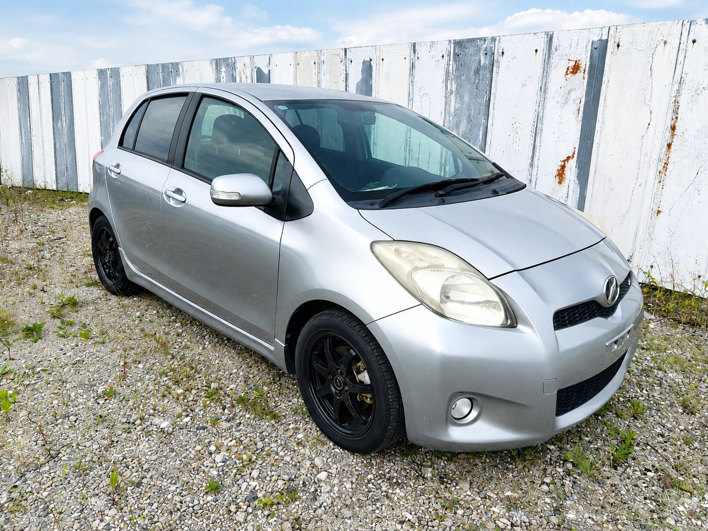 Toyota Vitz RS