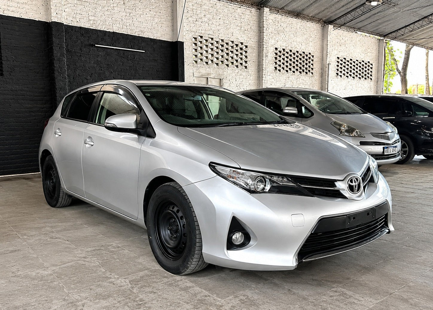 TOYOTA NEW AURIS