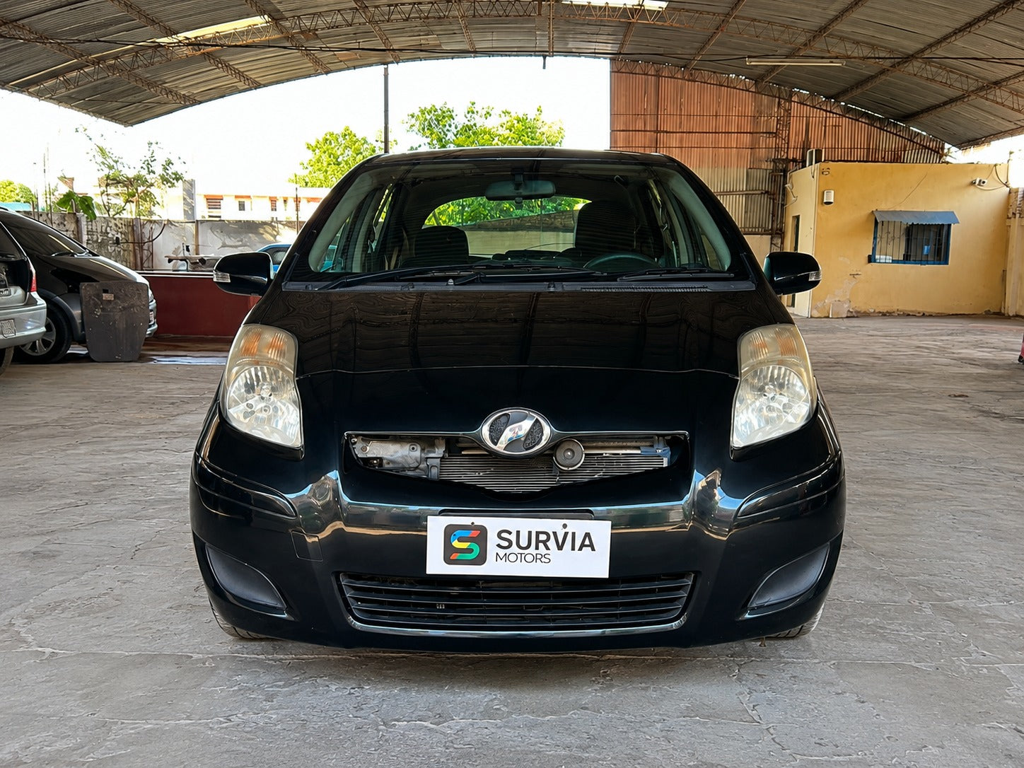 TOYOTA VITZ 2009