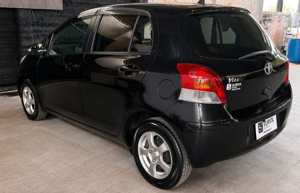 🚗✨ TOYOTA VITZ 2009