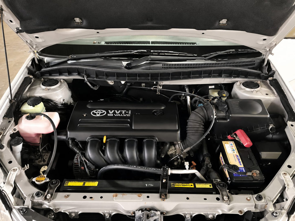 TOYOTA PREMIO 2004