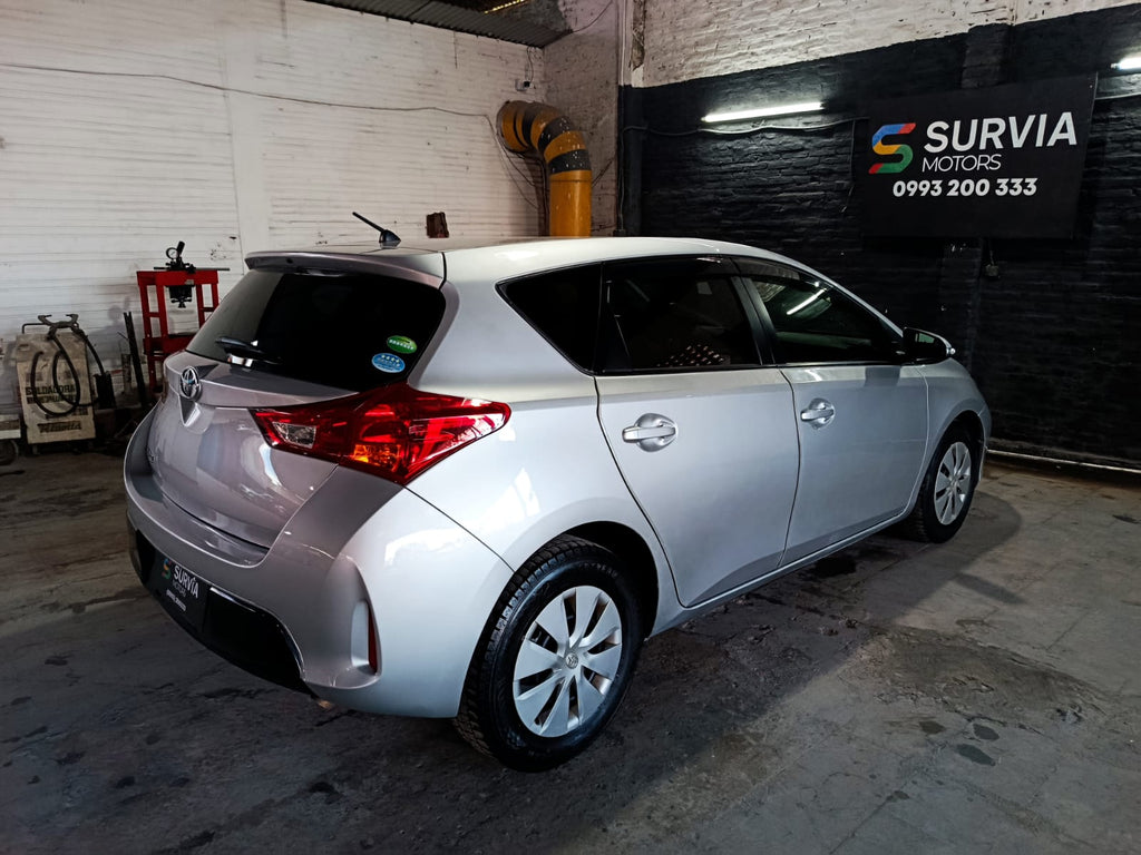 TOYOTA NEW AURIS 2012