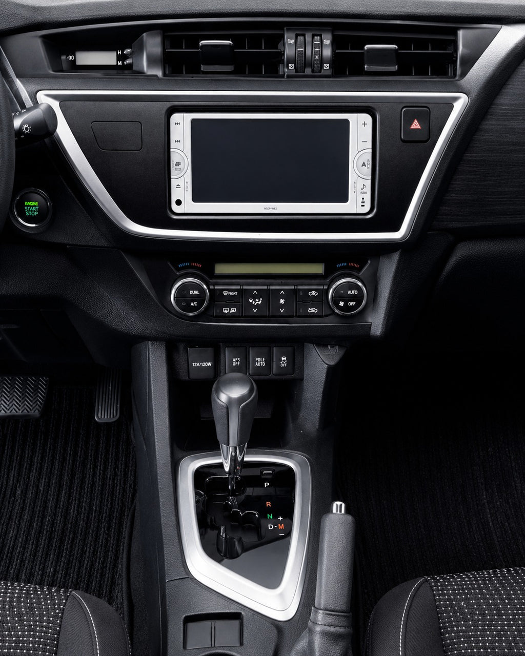 TOYOTA NEW AURIS 2012