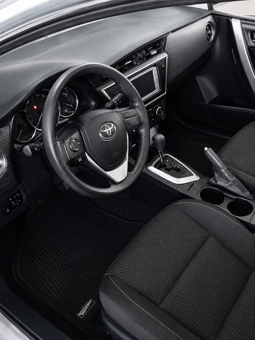 TOYOTA NEW AURIS 2012